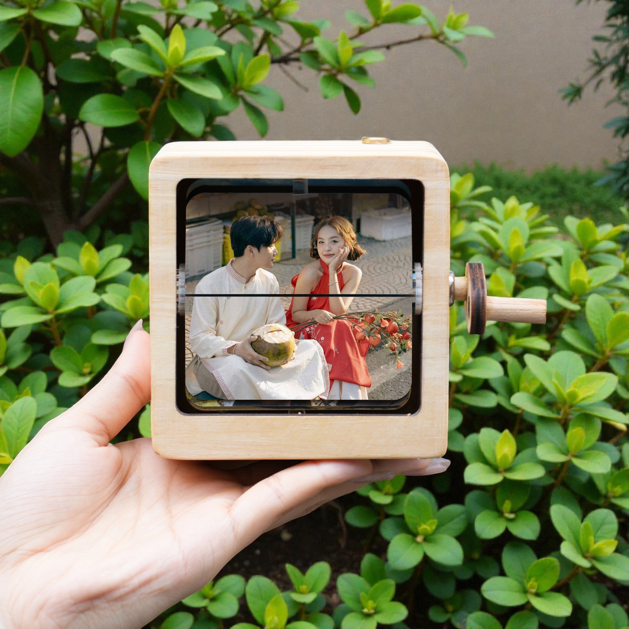 Hộp quay ảnh kỷ niệm - flip photo box - tích hợp đèn LED - in hình ảnh theo yêu cầu