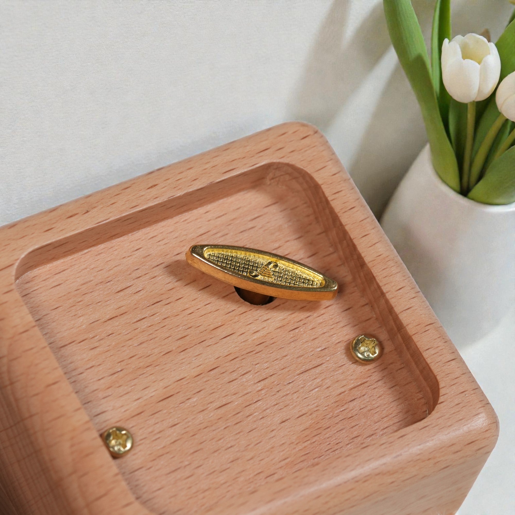 Hộp nhạc cót khắc tên, in hình theo yêu cầu, hộp gỗ óc chó cao cấp, musicbox - quà tặng sinh nhật, kỷ niệm